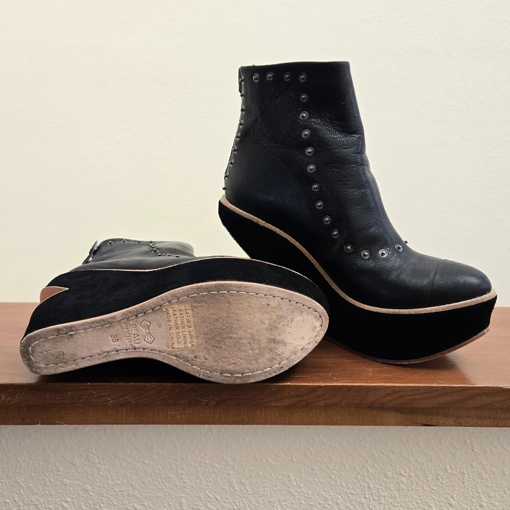 Cut Out Wedges - Picture 6 of 6
